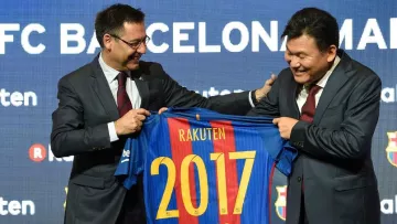 Сделка века. Rakuten собирается купить права на название стадиона Барселоны