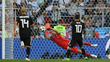 Не день Месси: обзор матча Аргентина - Исландия