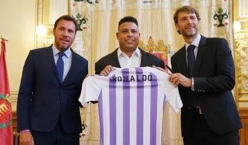Роналдо официально стал владельцем Вальядолида