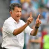 Экс-тренер Мексики возглавит Парагвай