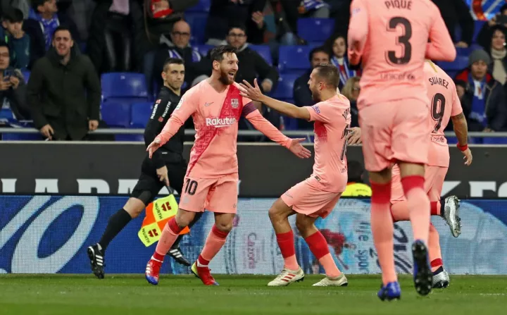 Барселона покуражилась в каталонском дерби с Эспаньолом