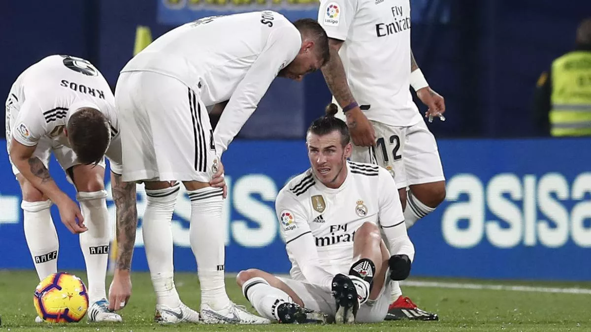 Травма в матче реал. Карточка Гарета Бейла. Реал травмы новости Мадрид вчера.