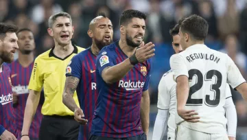 Молодой защитник Реала оскорблял звезд Барселоны в Эль Класико