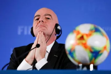 ФИФА может отменить все международные матчи