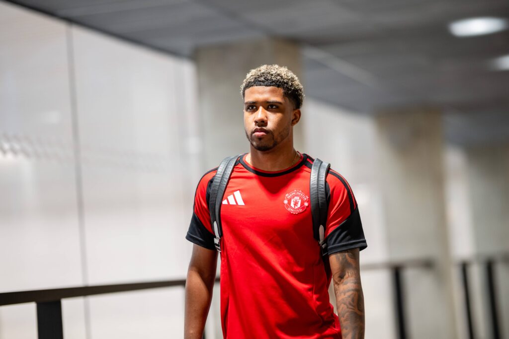 Andrey Santos Plays in Manchester United Pre-Season Loss to Wrexham Andrey Santos Man Utd